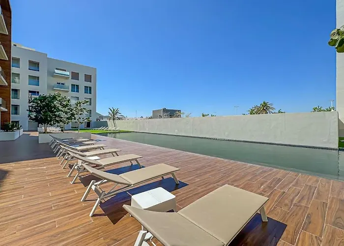 Сasa de vacaciones Luxury With Shared Gym, Rooftop Pool, And Centrally Located *